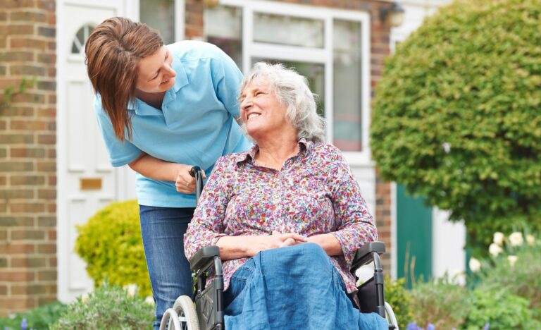 Why Volunteer At A Nursing Home
